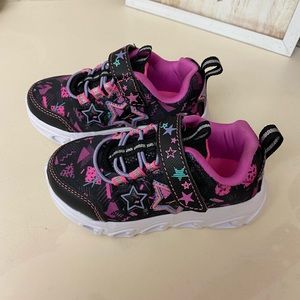 Kids sketchers size 7 ; light up shoes